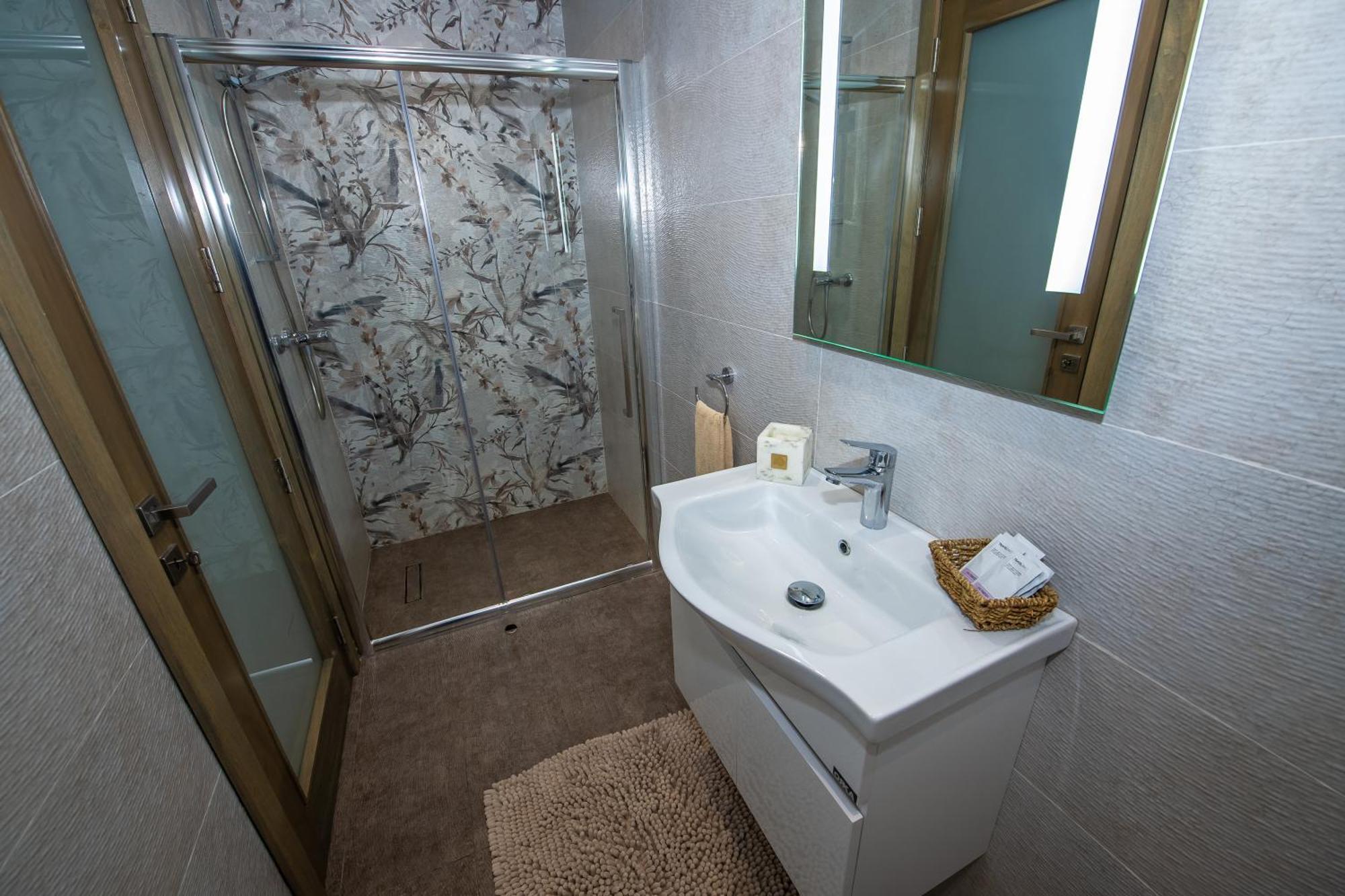 Clifftop Modern Apartment Mellieħa Esterno foto