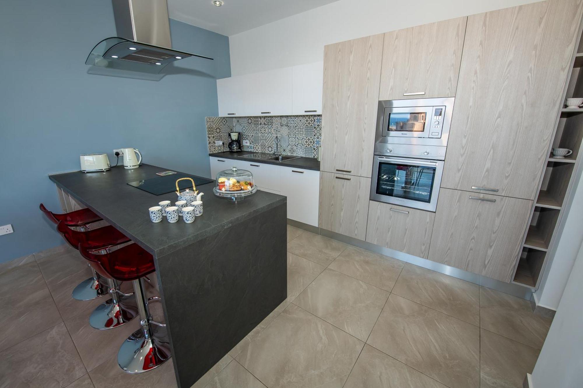 Clifftop Modern Apartment Mellieħa Esterno foto
